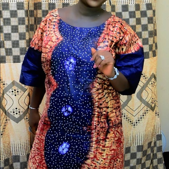 African prints,long gown,avail in long,short& tops - Picture 5 of 11